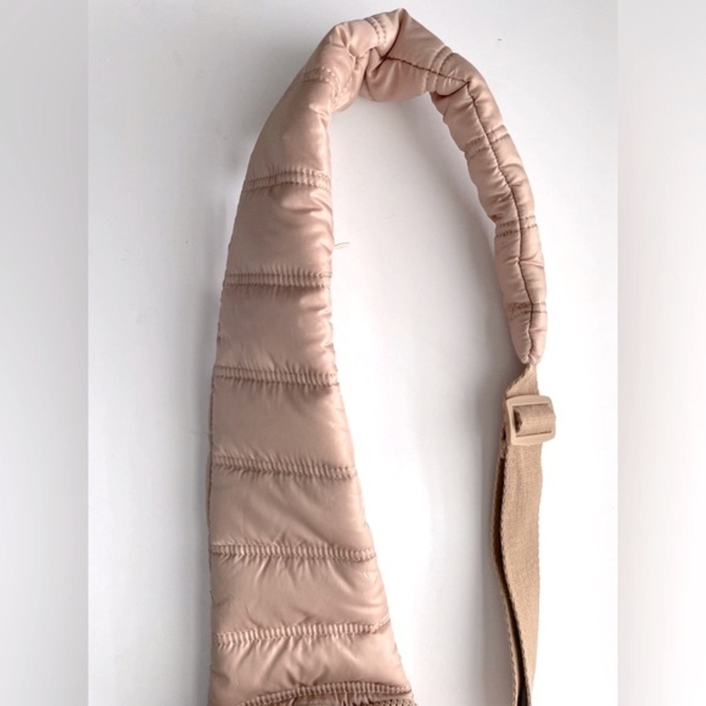 Tan Quilted Bag - NWT - Picture 4 of 11